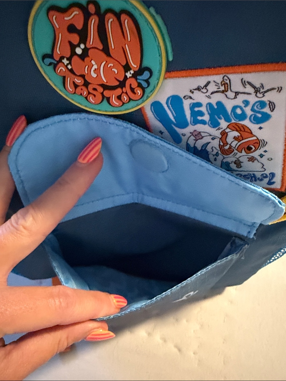 Disney Finding Nemo 'Ride the Wave' Backpack - Picture 4 of 9